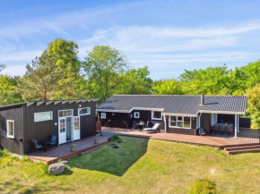 Holiday Home Sheemen - 900m from the sea by Interhome Ebeltoft